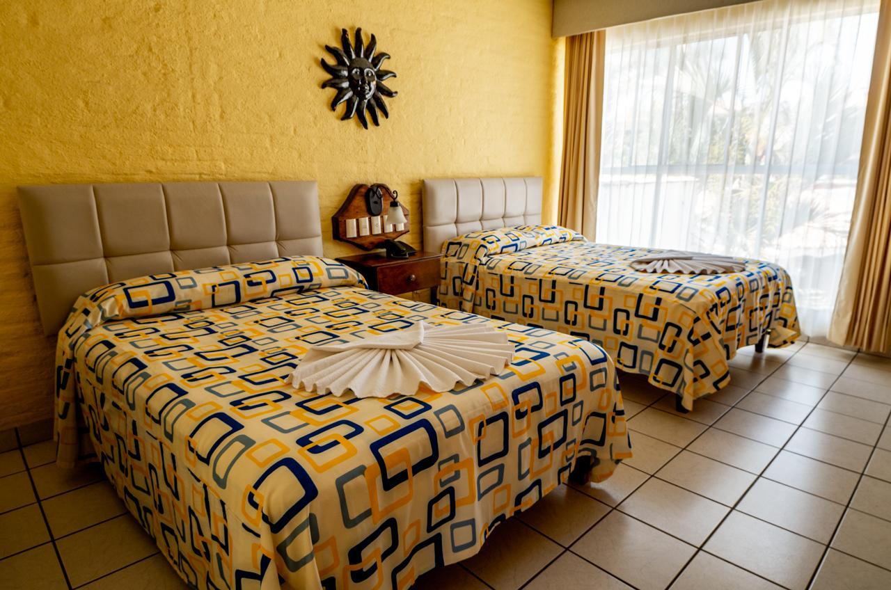 Hotel Estancia San Carlos Guayabitos رينكون دي غوايابيتوس المظهر الخارجي الصورة
