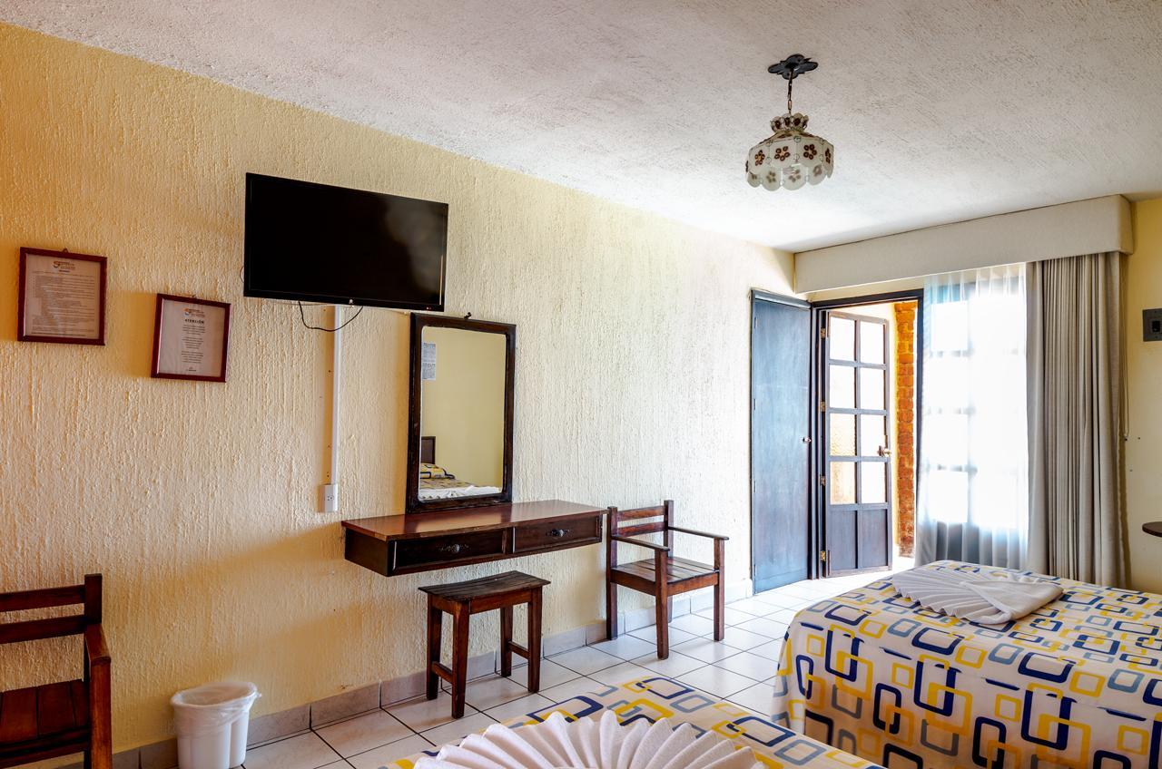 Hotel Estancia San Carlos Guayabitos رينكون دي غوايابيتوس المظهر الخارجي الصورة