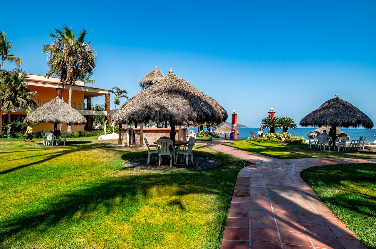 Hotel Estancia San Carlos Guayabitos رينكون دي غوايابيتوس المظهر الخارجي الصورة
