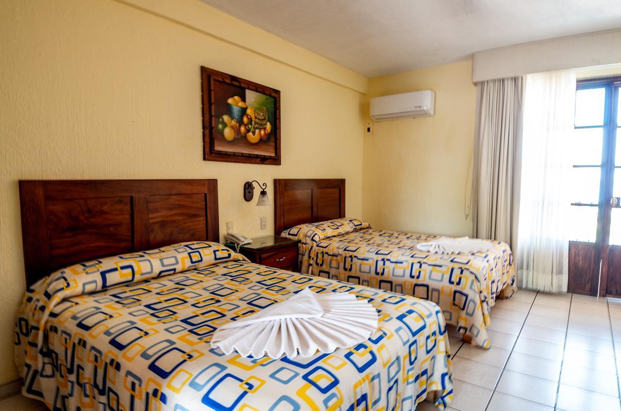 Hotel Estancia San Carlos Guayabitos رينكون دي غوايابيتوس المظهر الخارجي الصورة